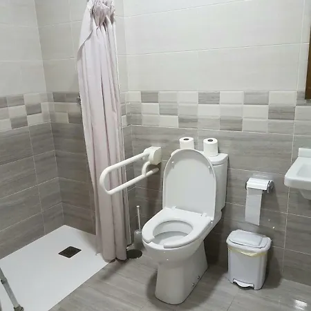 بيت شباب Casa Del Peregrino Arzúa